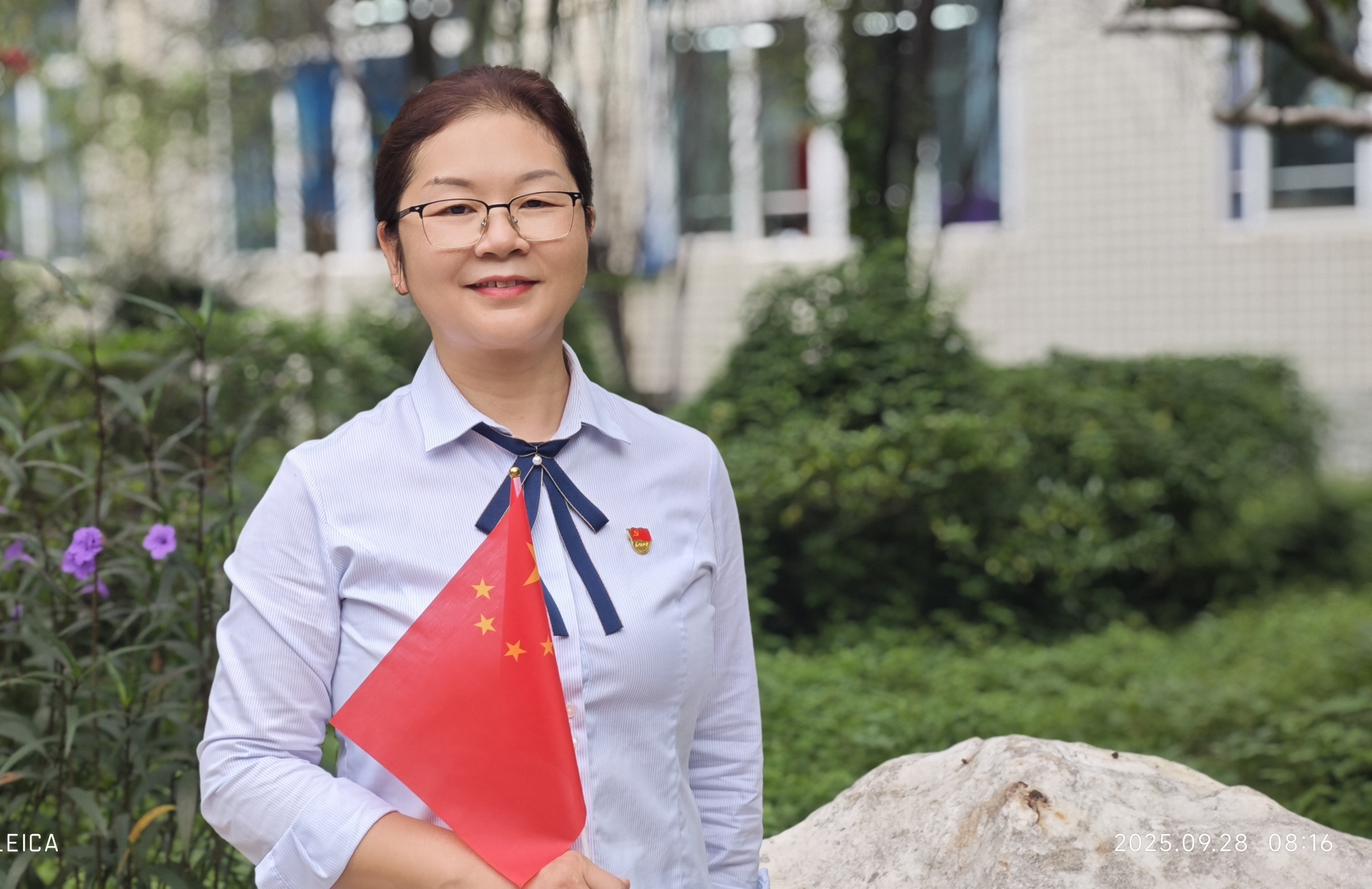 李蓓.jpg 李蓓.jpg